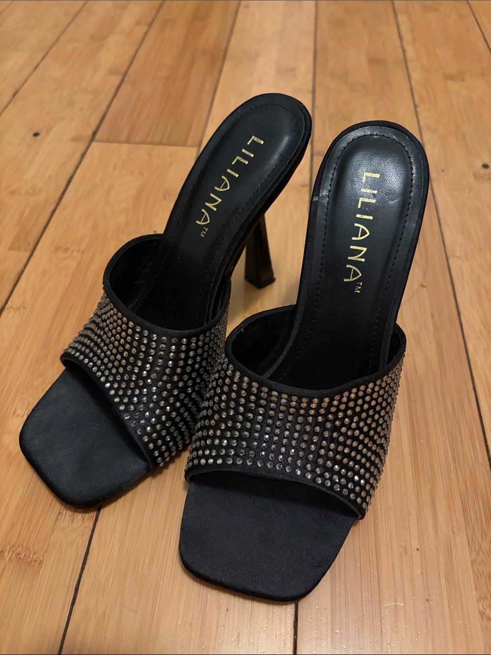 Liliana Black crystal Studded Heels